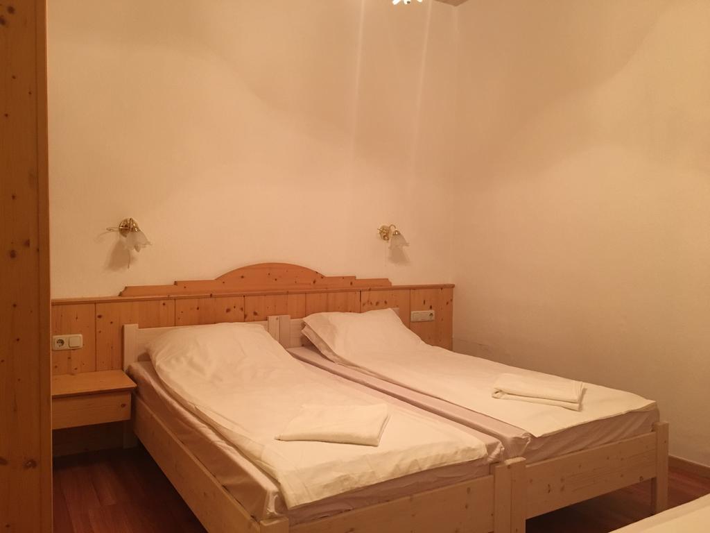 Gasthof Zum Hochfelln 호텔 베르겐 외부 사진