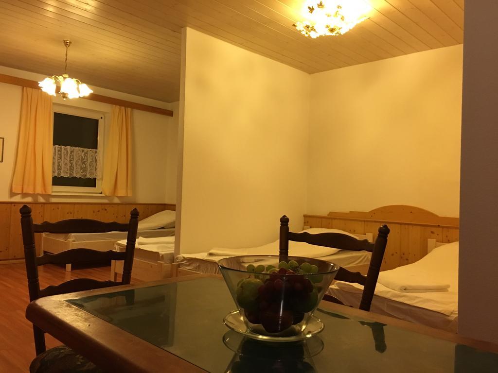 Gasthof Zum Hochfelln 호텔 베르겐 외부 사진